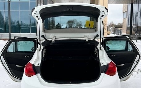 Opel Astra J, 2011 год, 650 000 рублей, 9 фотография