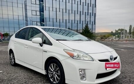 Toyota Prius, 2010 год, 990 000 рублей, 2 фотография