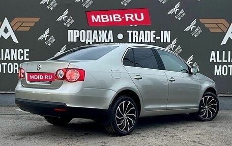 Volkswagen Jetta VI, 2008 год, 600 000 рублей, 8 фотография