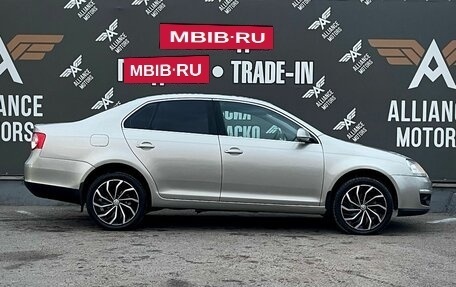 Volkswagen Jetta VI, 2008 год, 600 000 рублей, 9 фотография