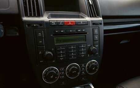 Land Rover Freelander II рестайлинг 2, 2011 год, 1 195 000 рублей, 14 фотография