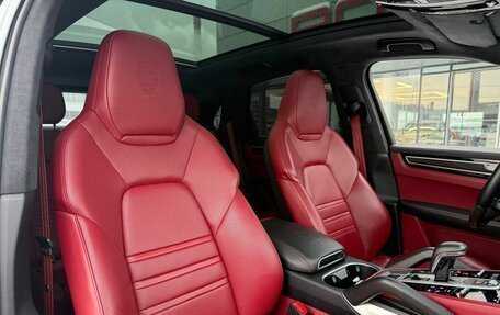 Porsche Cayenne III, 2018 год, 8 900 000 рублей, 25 фотография