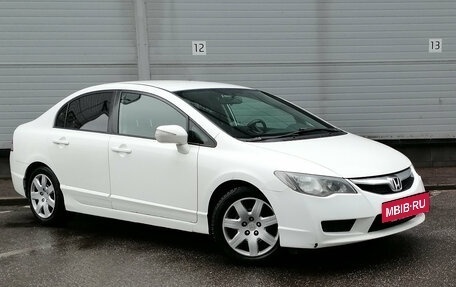 Honda Civic VIII, 2009 год, 499 000 рублей, 3 фотография