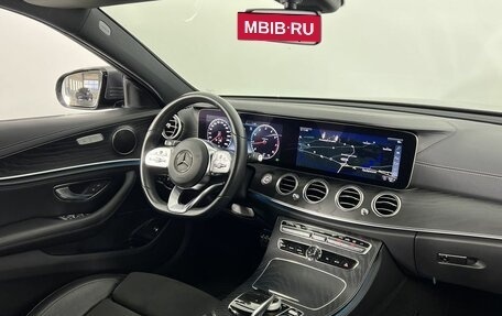 Mercedes-Benz E-Класс, 2019 год, 3 480 000 рублей, 14 фотография