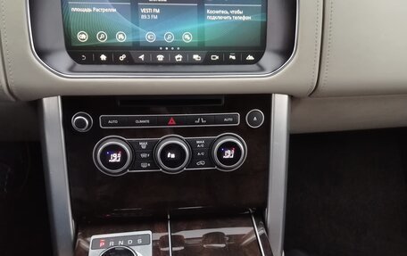 Land Rover Range Rover IV рестайлинг, 2017 год, 5 000 000 рублей, 18 фотография