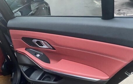 BMW 3 серия, 2024 год, 4 950 000 рублей, 22 фотография