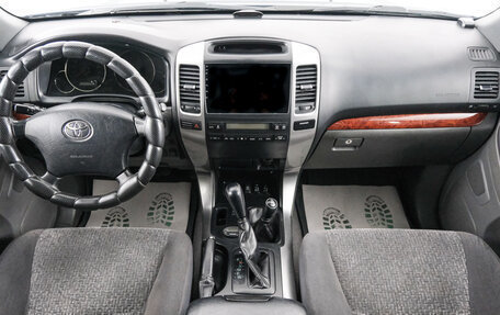 Toyota Land Cruiser Prado 120 рестайлинг, 2006 год, 2 149 000 рублей, 11 фотография