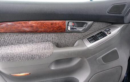 Toyota Land Cruiser Prado 120 рестайлинг, 2006 год, 2 149 000 рублей, 21 фотография