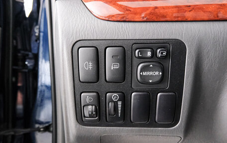 Toyota Land Cruiser Prado 120 рестайлинг, 2006 год, 2 149 000 рублей, 20 фотография