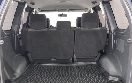 Toyota Land Cruiser Prado 120 рестайлинг, 2006 год, 2 149 000 рублей, 24 фотография