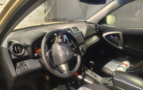 Toyota RAV4, 2011 год, 1 700 000 рублей, 8 фотография