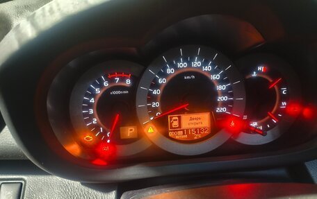 Toyota RAV4, 2011 год, 1 700 000 рублей, 10 фотография