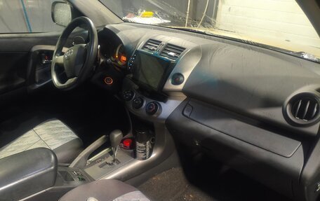 Toyota RAV4, 2011 год, 1 700 000 рублей, 13 фотография