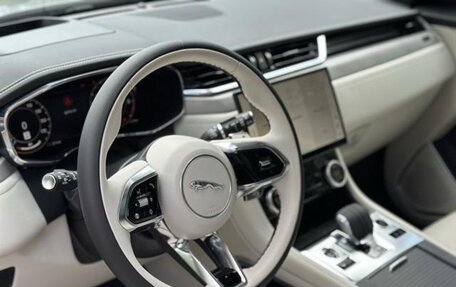 Jaguar F-Pace, 2025 год, 6 487 000 рублей, 11 фотография