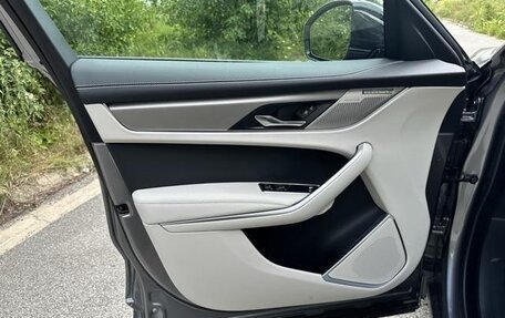 Jaguar F-Pace, 2025 год, 6 487 000 рублей, 10 фотография