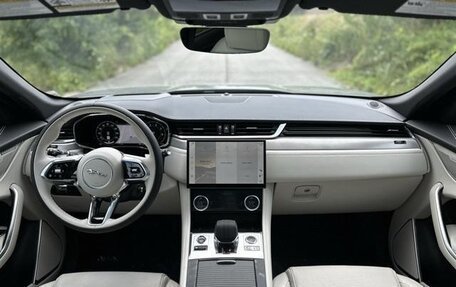 Jaguar F-Pace, 2025 год, 6 487 000 рублей, 23 фотография