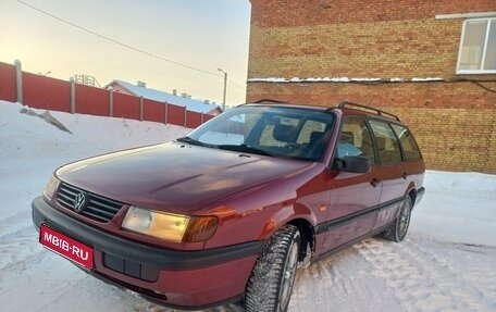 Volkswagen Passat B4, 1994 год, 450 000 рублей, 1 фотография