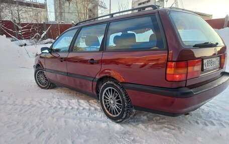 Volkswagen Passat B4, 1994 год, 450 000 рублей, 3 фотография