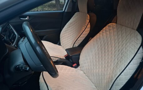 Hyundai Solaris II рестайлинг, 2021 год, 1 400 000 рублей, 6 фотография
