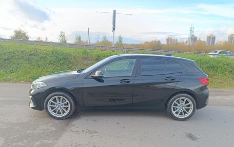 BMW 1 серия, 2019 год, 1 900 000 рублей, 3 фотография