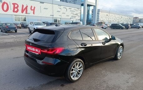 BMW 1 серия, 2019 год, 1 900 000 рублей, 6 фотография