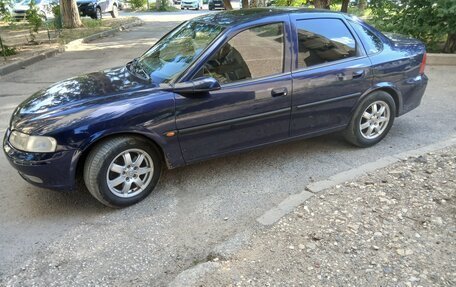 Opel Vectra B рестайлинг, 1996 год, 150 000 рублей, 2 фотография