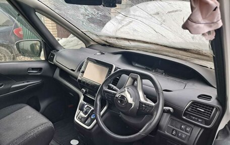Nissan Serena IV, 2018 год, 1 250 000 рублей, 11 фотография