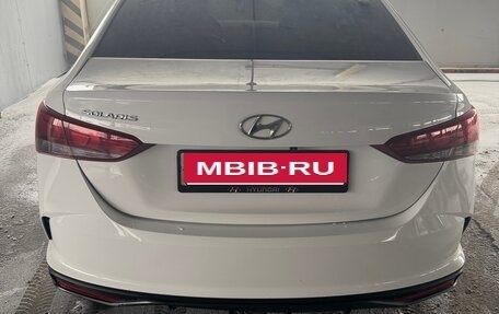 Hyundai Solaris II рестайлинг, 2021 год, 1 450 000 рублей, 5 фотография