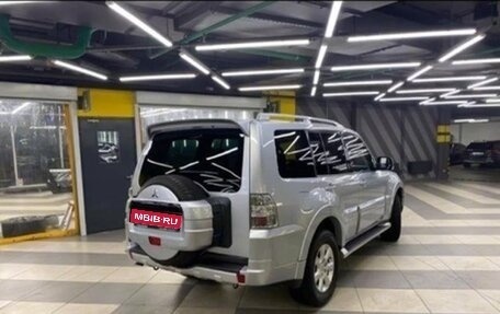 Mitsubishi Pajero IV, 2011 год, 3 500 000 рублей, 1 фотография