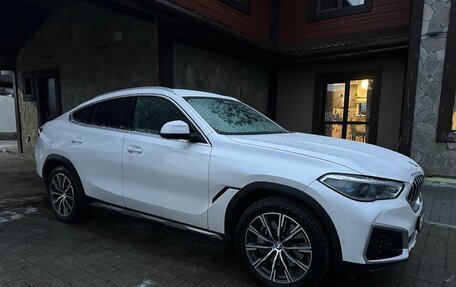 BMW X6, 2022 год, 9 000 000 рублей, 4 фотография