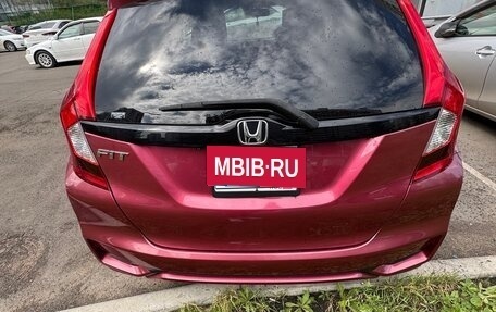 Honda Fit III, 2018 год, 1 370 000 рублей, 3 фотография