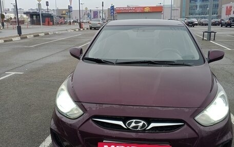 Hyundai Solaris II рестайлинг, 2012 год, 780 000 рублей, 19 фотография