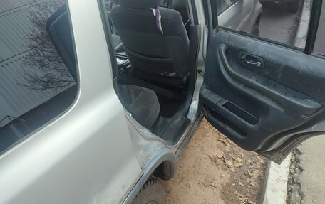 Honda CR-V IV, 2000 год, 190 000 рублей, 14 фотография