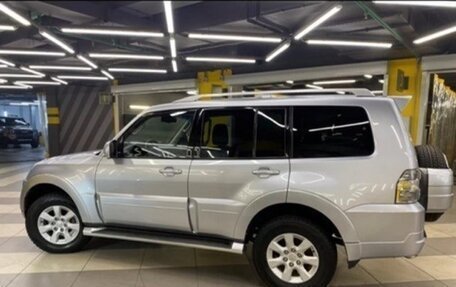 Mitsubishi Pajero IV, 2011 год, 3 500 000 рублей, 5 фотография