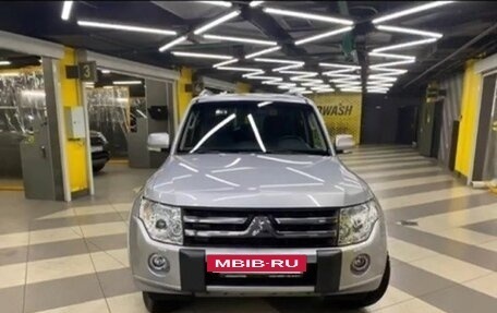Mitsubishi Pajero IV, 2011 год, 3 500 000 рублей, 3 фотография