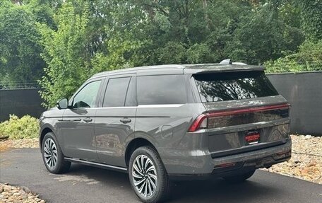 Lincoln Navigator, 2025 год, 16 569 000 рублей, 3 фотография