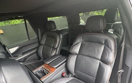 Lincoln Navigator, 2025 год, 16 569 000 рублей, 24 фотография