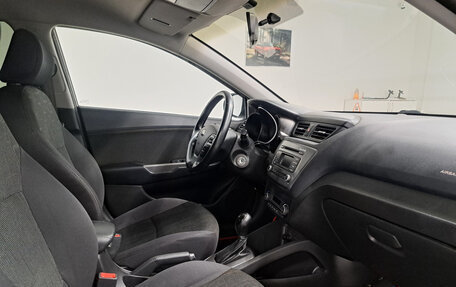 KIA Rio III рестайлинг, 2015 год, 1 073 000 рублей, 15 фотография