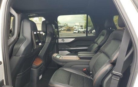 Lincoln Navigator, 2025 год, 14 827 000 рублей, 23 фотография