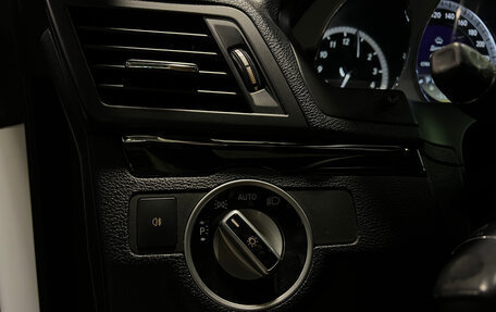 Mercedes-Benz E-Класс, 2012 год, 1 785 000 рублей, 24 фотография