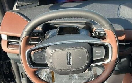 Lincoln Navigator, 2025 год, 14 075 000 рублей, 10 фотография