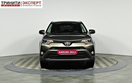 Toyota RAV4, 2017 год, 2 297 000 рублей, 2 фотография