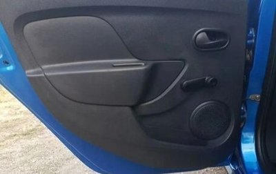 Renault Logan II, 2019 год, 953 000 рублей, 1 фотография