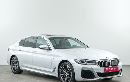 BMW 5 серия, 2022 год, 4 884 099 рублей, 1 фотография