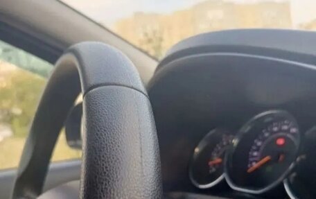 Renault Logan II, 2019 год, 953 000 рублей, 5 фотография