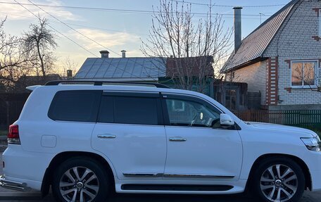 Toyota Land Cruiser 200, 2016 год, 8 300 000 рублей, 2 фотография