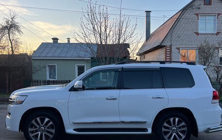 Toyota Land Cruiser 200, 2016 год, 8 300 000 рублей, 8 фотография