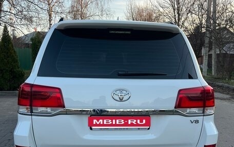 Toyota Land Cruiser 200, 2016 год, 8 300 000 рублей, 12 фотография