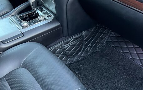 Toyota Land Cruiser 200, 2016 год, 8 300 000 рублей, 20 фотография