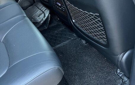 Toyota Land Cruiser 200, 2016 год, 8 300 000 рублей, 22 фотография